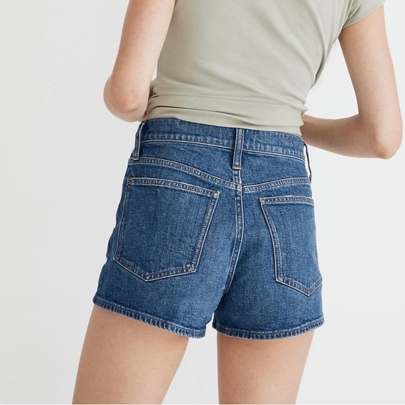 Madewell Pants - Madewell The Perfect Jean Short in Corson Wash